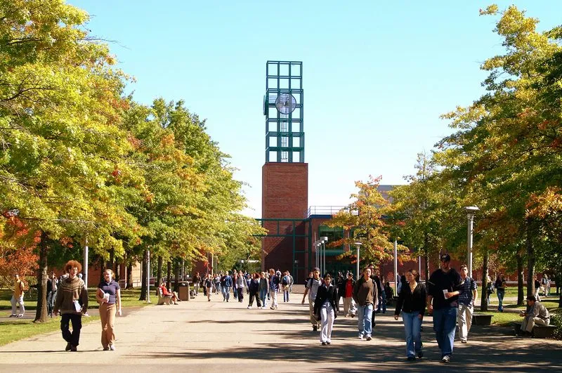 纽约州立大学宾汉姆顿分校校园