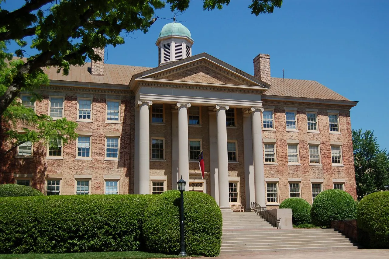 北卡罗来纳大学教堂山分校校园